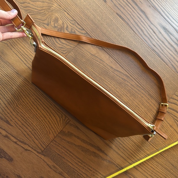 Steve Madden Middle Purse - Picture 6 of 8